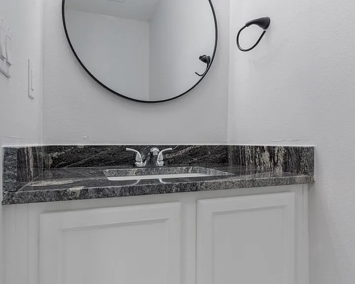 1021 Aderley Oak Dr — Photo 8
