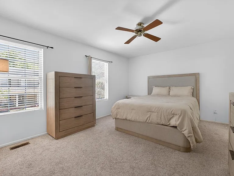 630 Cascade Lake Dr — Photo 25