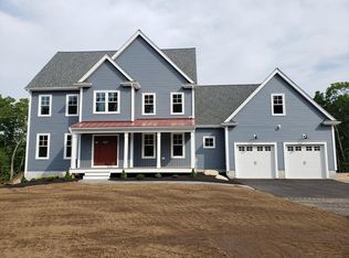 279 Pleasant St, Franklin, MA 02038