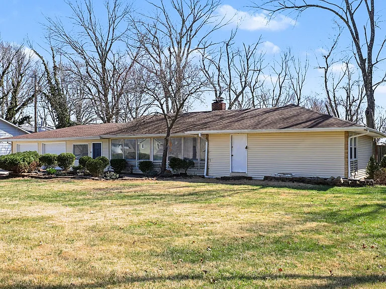 713 NW Black Twig Ln — Photo 17