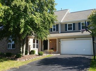 611 Waterford Dr, Grayslake, IL 60030