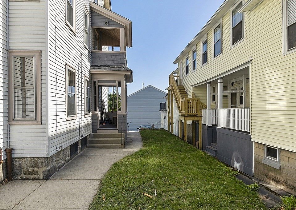 169 Ferry St Lawrence, MA, 01841 Apartments for Rent Zillow