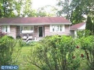 1819 County House Rd, Deptford, NJ 08096