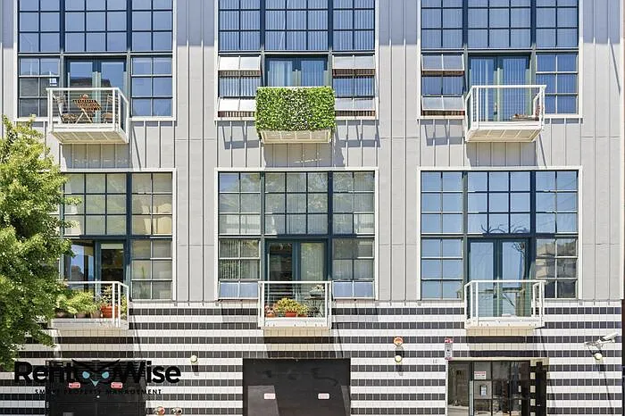 68 McCoppin St #7 — Photo 19
