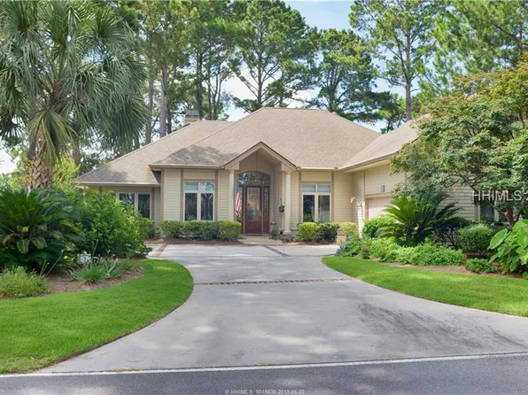 57 Santa Maria Dr, Hilton Head Island, SC 29926