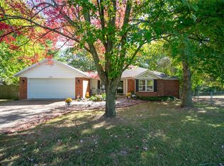 430 Dancer Rd, Rogers, AR 72756