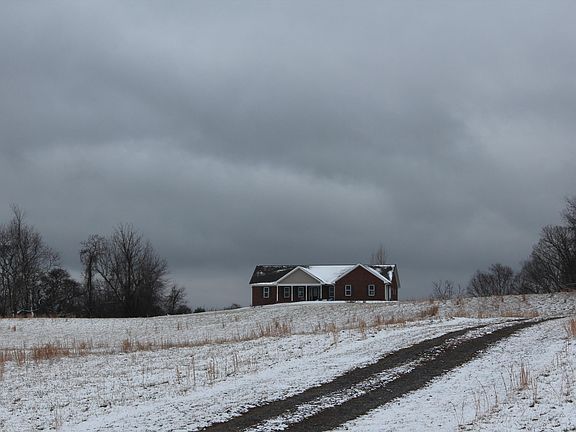 3rd image of 10704 Coeburn Mountain Rd