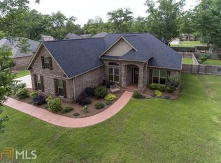 310 Pebble Stone Pl, Perry, GA 31069