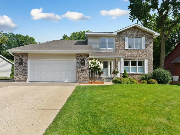 1502 Greenleaf Rd, Faribault, MN 55021