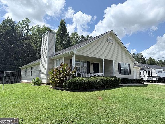 2nd image of 120 Pleasant Hills Dr