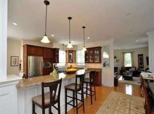 60 Quincy St, Watertown, MA 02472