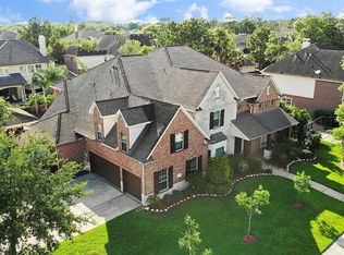 3513 Kingston Dr, Friendswood, TX 77546