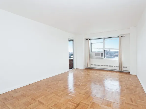 455 Fdr Drive image 1 of 7