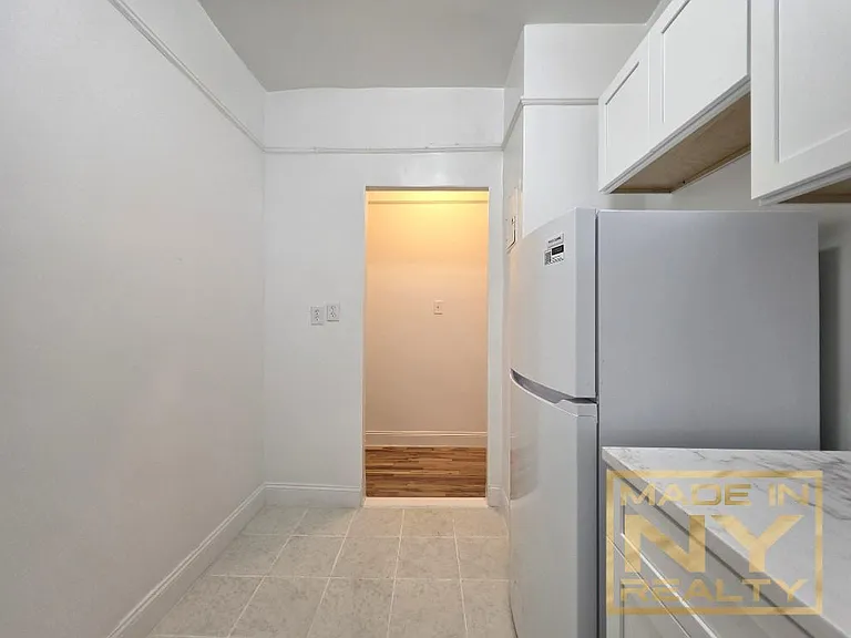 45-14 39th Pl #B1 — Photo 3