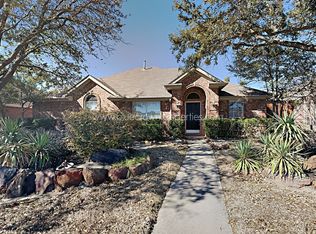8401 Greenfield Dr, Frisco, TX 75035