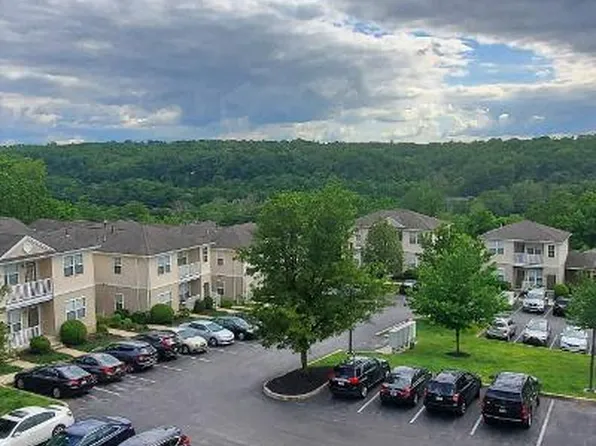 The Glen at Shawmont Station