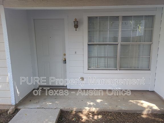 2nd image of 1001B Christopher Ave