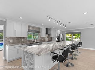 1431 Rudder Cv, Wellington, FL 33414