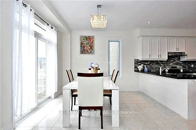 4 bed, $3,500 — Photo 4