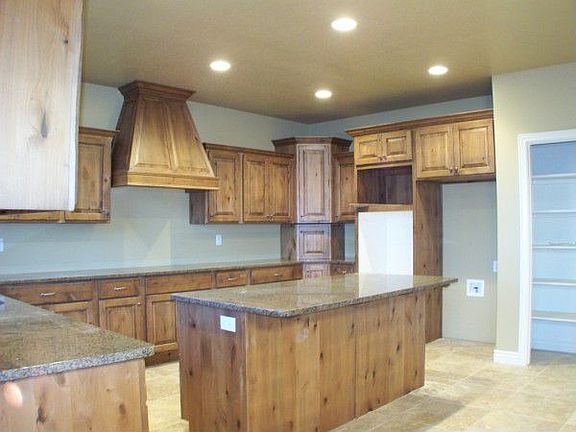 Gourmet Granite Kitchen