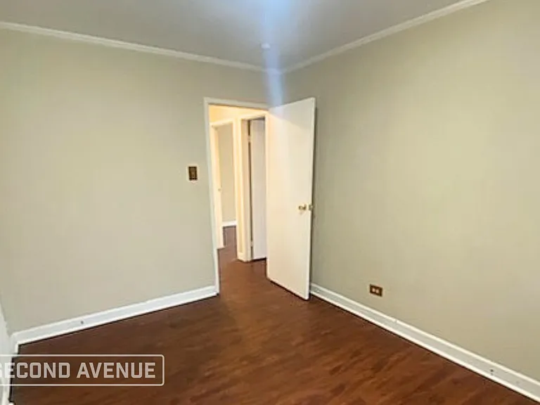 490 Shabbona Dr — Photo 5