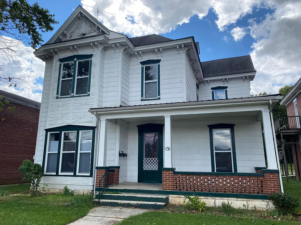131 E 10th Ave #2