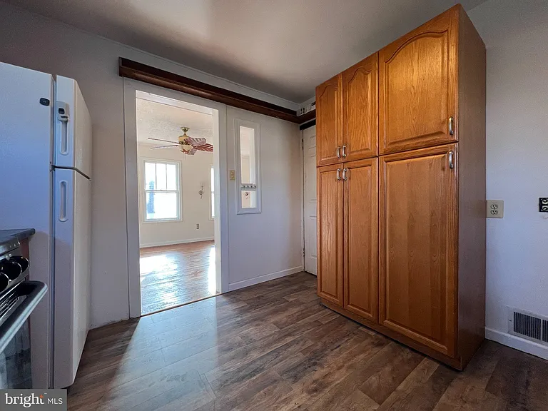 5810 Mount Vernon Dr — Photo 7