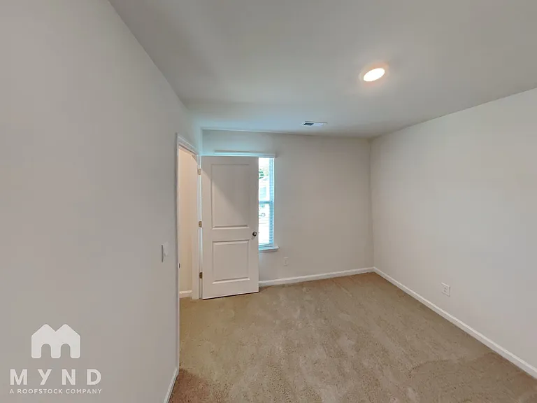 2126 Allium Dr — Photo 13
