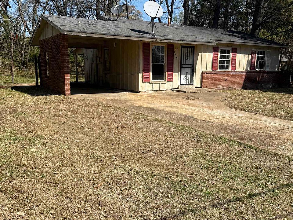 1st image of 2348 Millbrook Ave