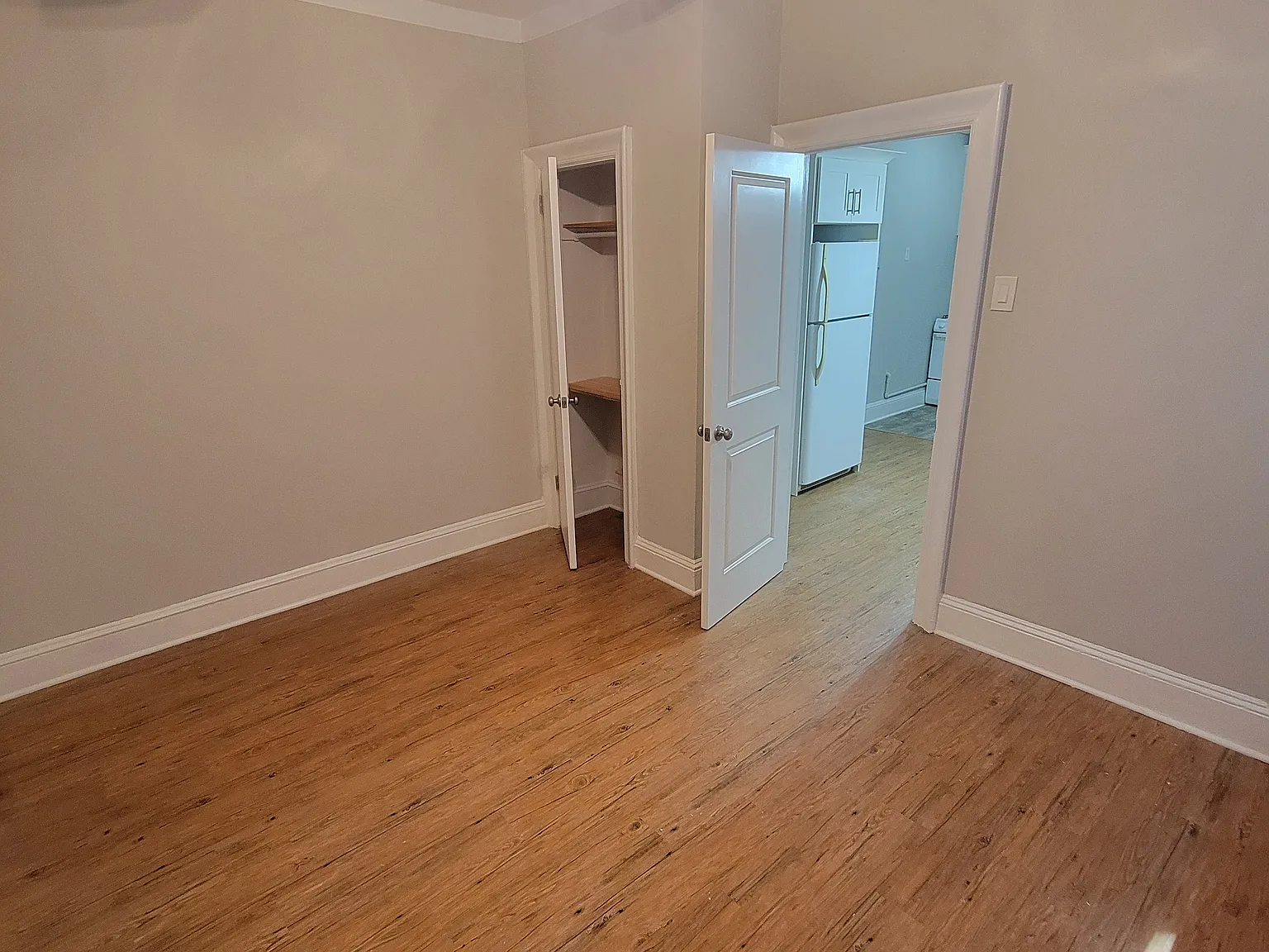 1 bed, $1,300 — Photo 4