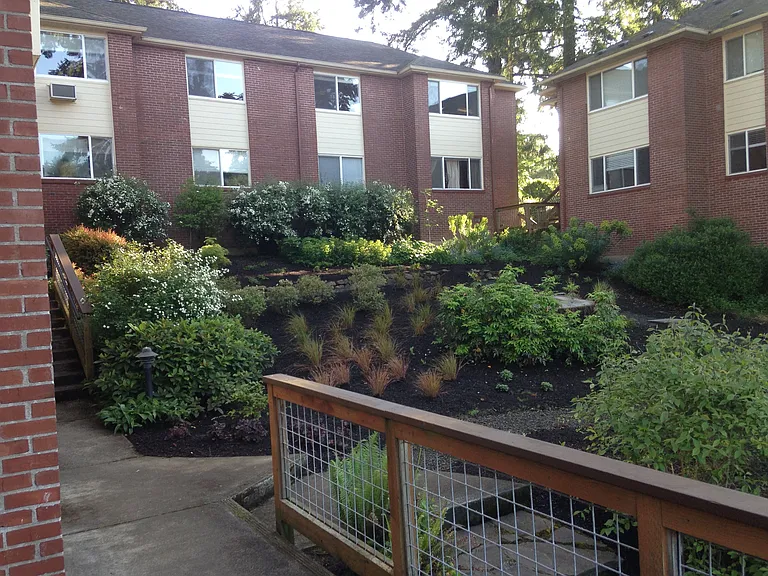242 Ridgeway Rd #242 — Photo 4