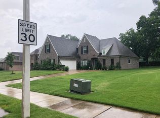 7472 Shadow Run Ln, Arlington, TN 38002