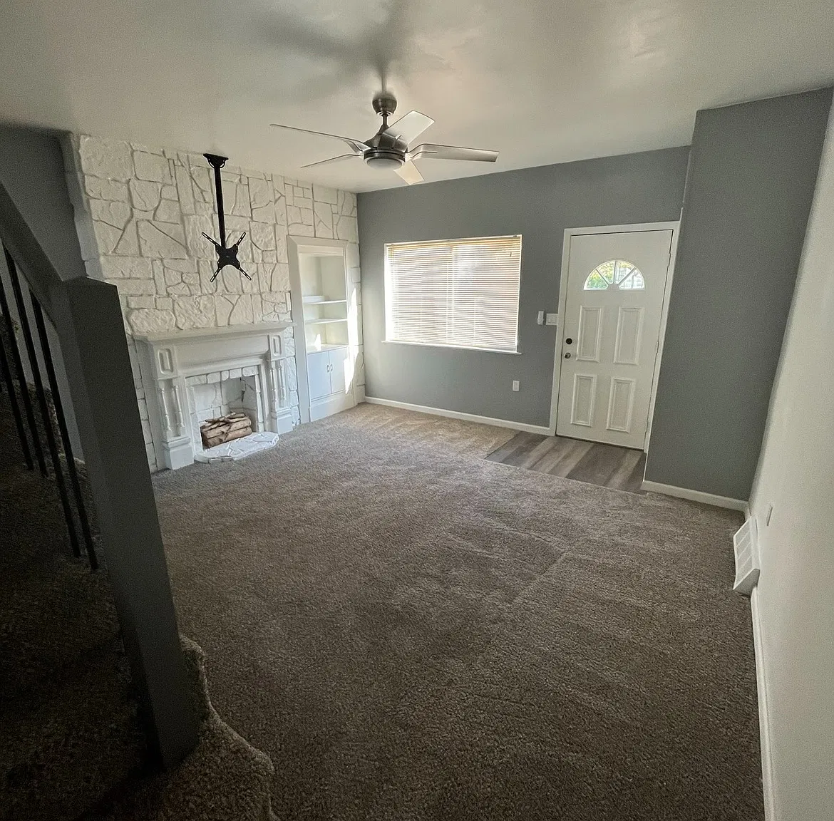 2 bed, 1500 sqft, $2,050 — Photo 4
