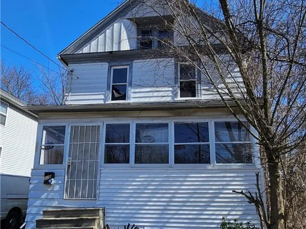 845 East Ave, Akron, OH 44307