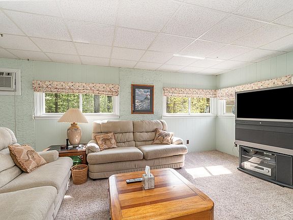 3rd image of 4203 Grant Rd