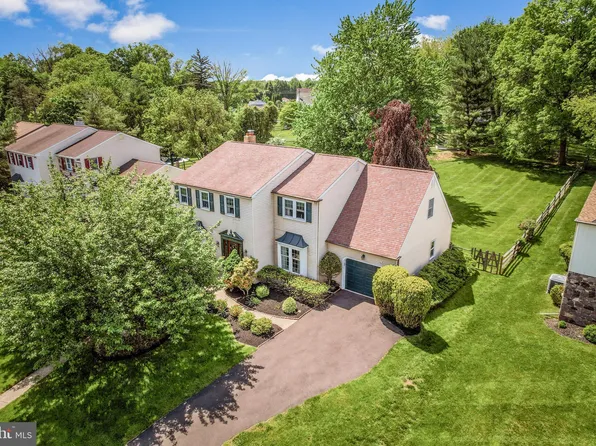 2020 Acorn Pl, Huntingdon Valley, PA 19006