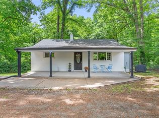 5102 Minnow Rd, Greensboro, NC 27405