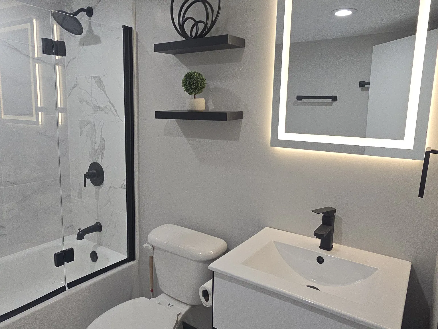 1 bed, 700 sqft, $1,500 — Photo 4