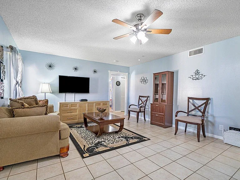 407 Pine Glen Ln #B-1 — Photo 10