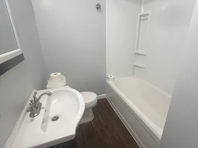 5140 Pinkney St — Photo 5