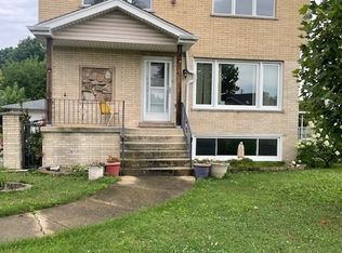 7332 Beloit Ave, Bridgeview, IL 60455