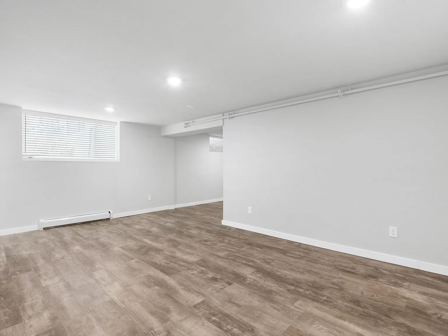 2 bed, 724 sqft, $1,595 — Photo 4