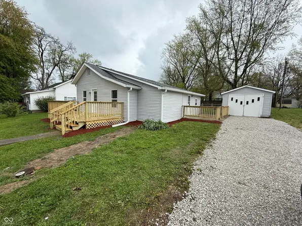 215 N Hoosier St, Brazil, IN 47834