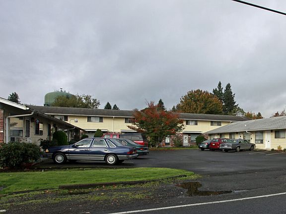 the-devonshire-apartments-milwaukie-or-building-photo