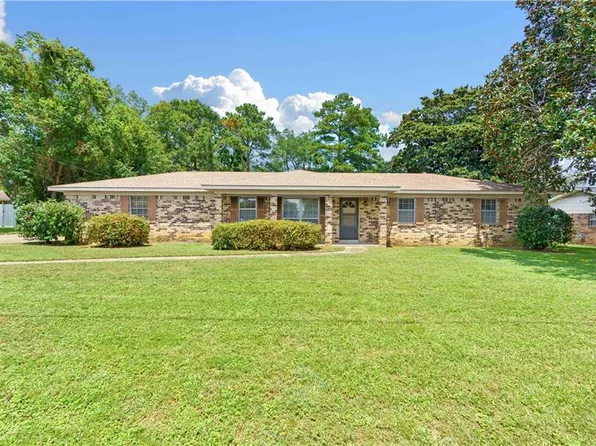 6460 Browder Dr, Theodore, AL 36582