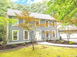 1 Lowell Rd, Farmington, CT 06032