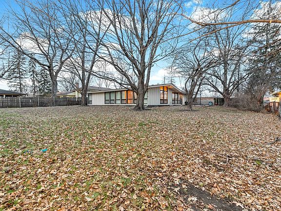 4th image of 3009 Woodworth Pl