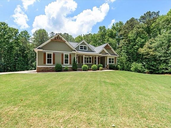 2nd image of 1001 Glenloch Rd