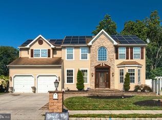 104 Copperfield Dr, Deptford, NJ 08096