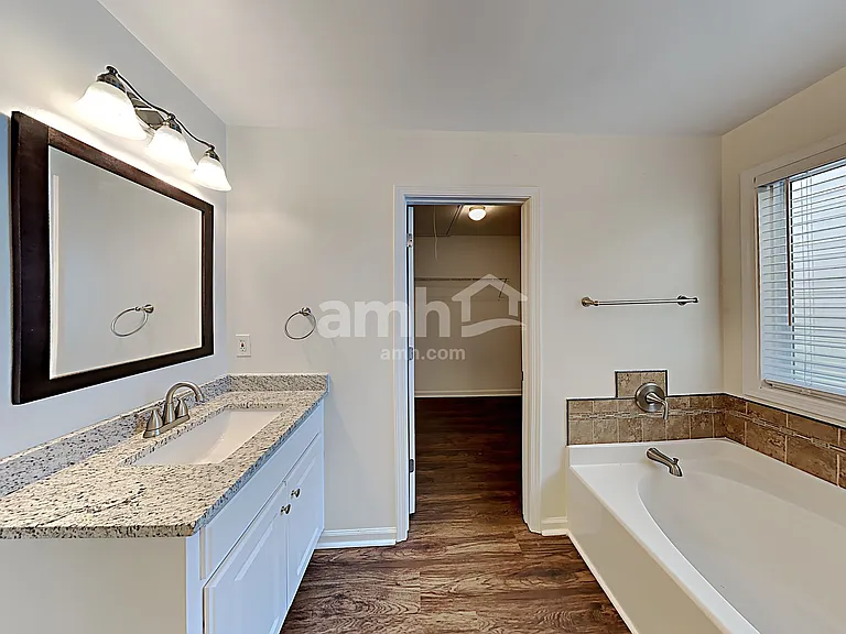 2080 Lily Valley Dr — Photo 12